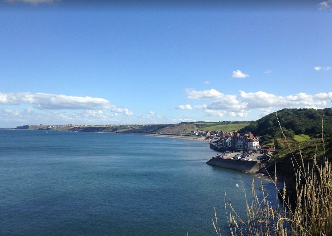 The beach and coast at Sandsend